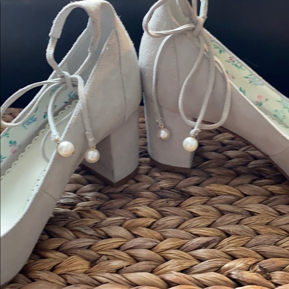 1901 Heels Sz 7 - Picture 6 of 7